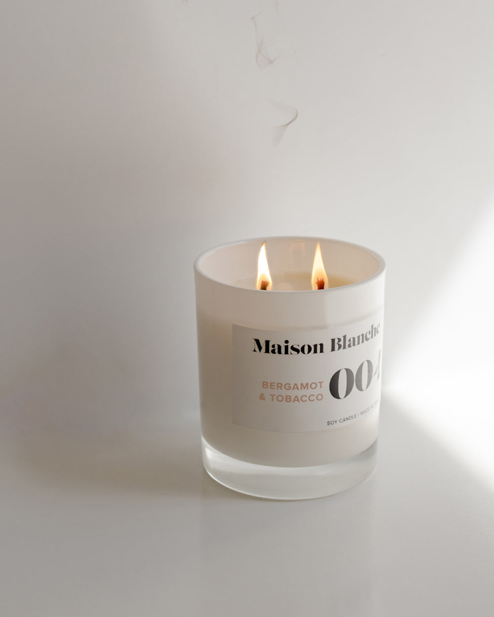 004 Bergamot & Tobacco - Large Candle