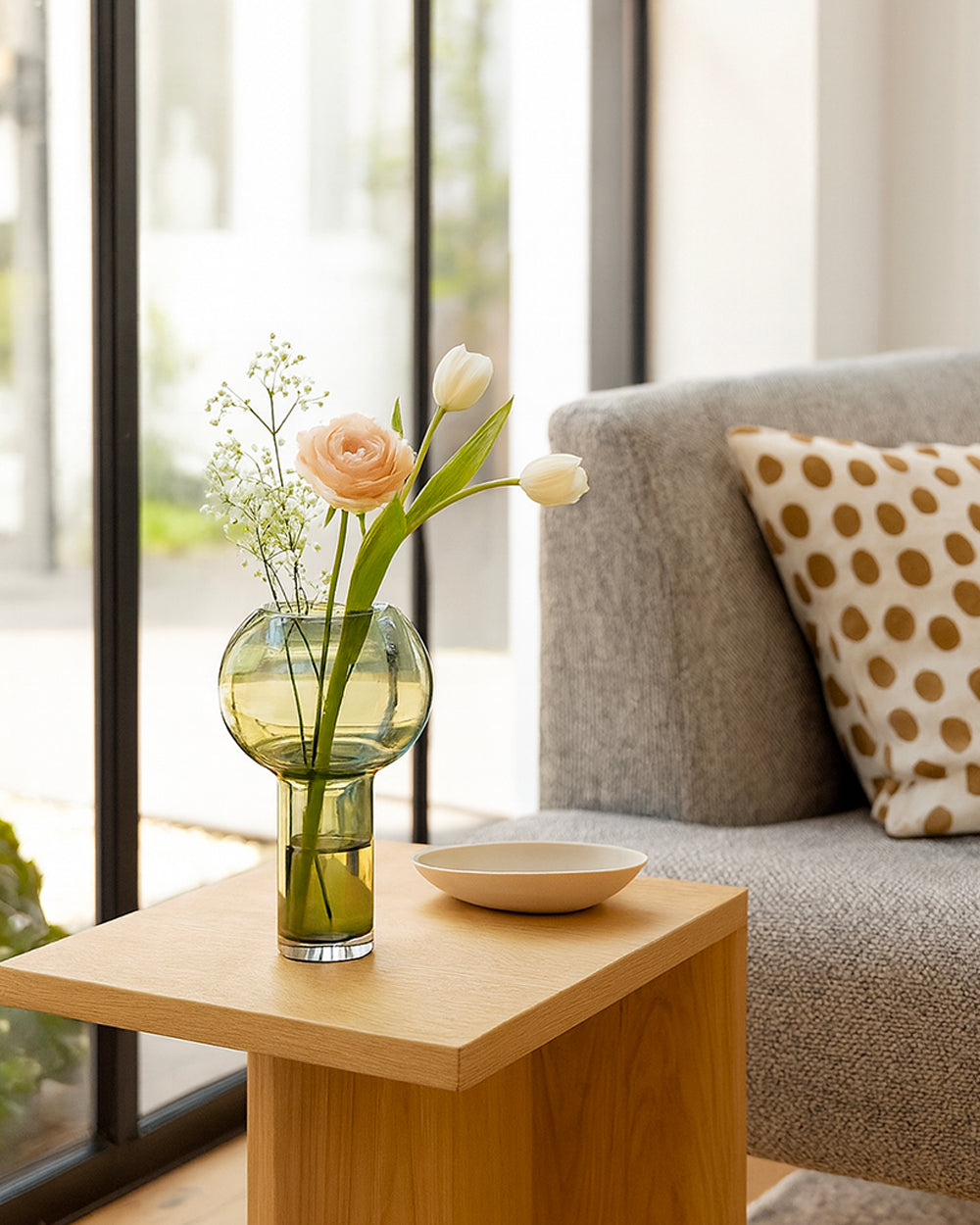 Balloon Vase – Green (Small)