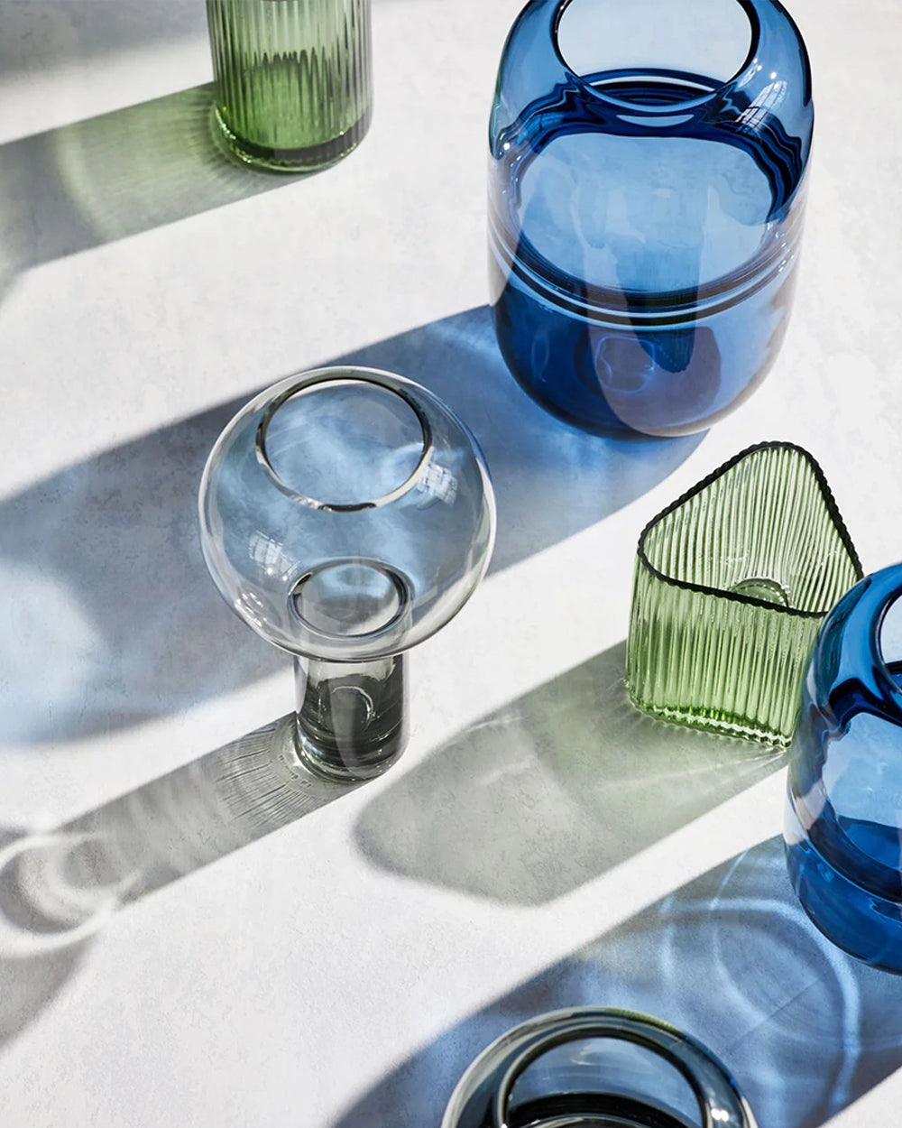 Jewel Vase – Ink (Medium)