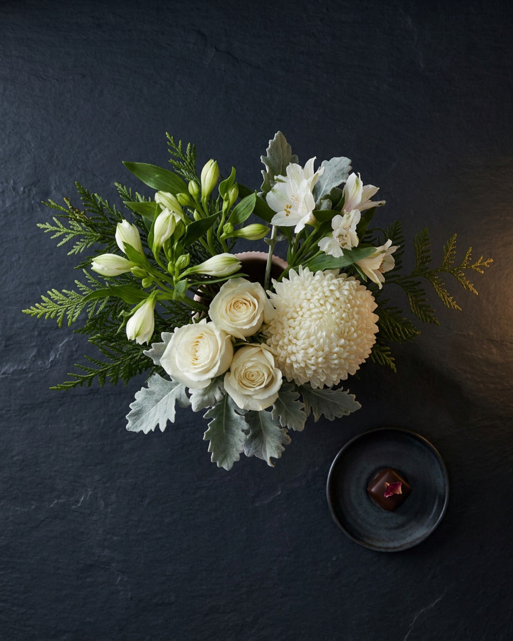 Monaco Arrangement White (Regular)
