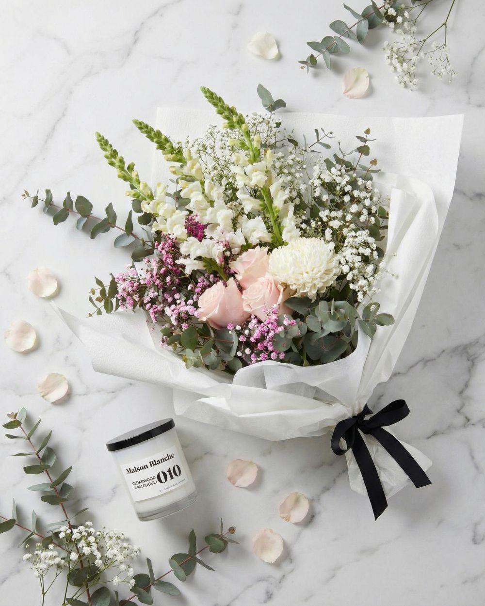 Osaka Bouquet + Candle Bundle