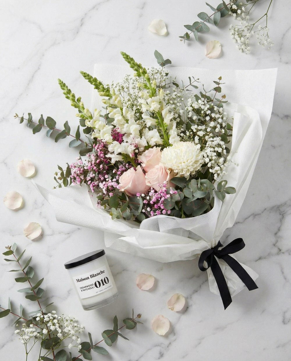 Osaka Bouquet + Candle Bundle