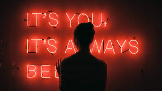 Four insta-braggable ways to present your flowers this Valentine’s Day…