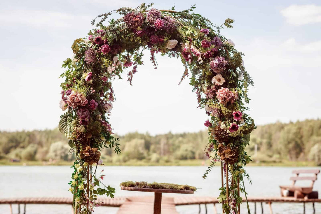 30 Inspired Wedding Flowers Arches