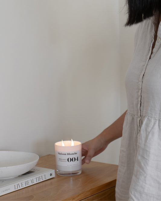 004 Bergamot & Tobacco - Large Candle