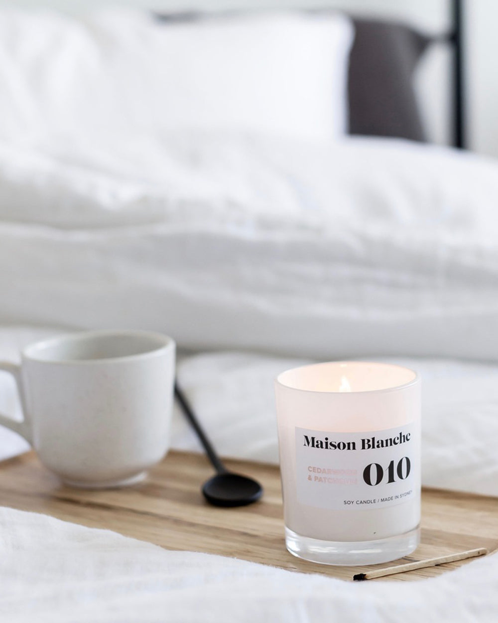 010 Cedarwood & Patchouli - Medium Candle