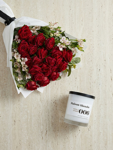 Amour Bouquet + Candle Bundle