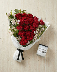 Amour Bouquet + Candle Bundle