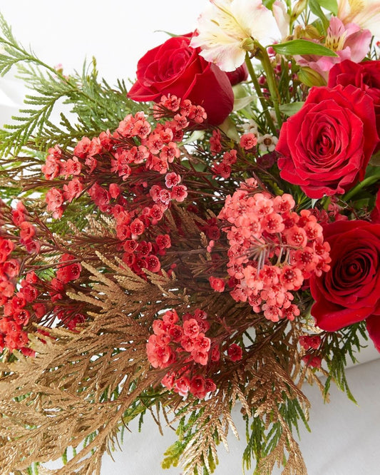 Christmas Table Flowers (Red & Gold)