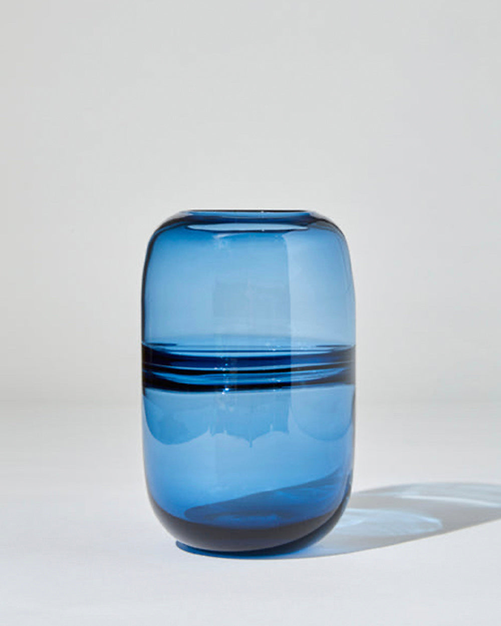 Jewel Vase – Ink (Medium)