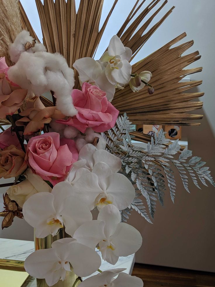 Louvelle Trade Show Flowers
