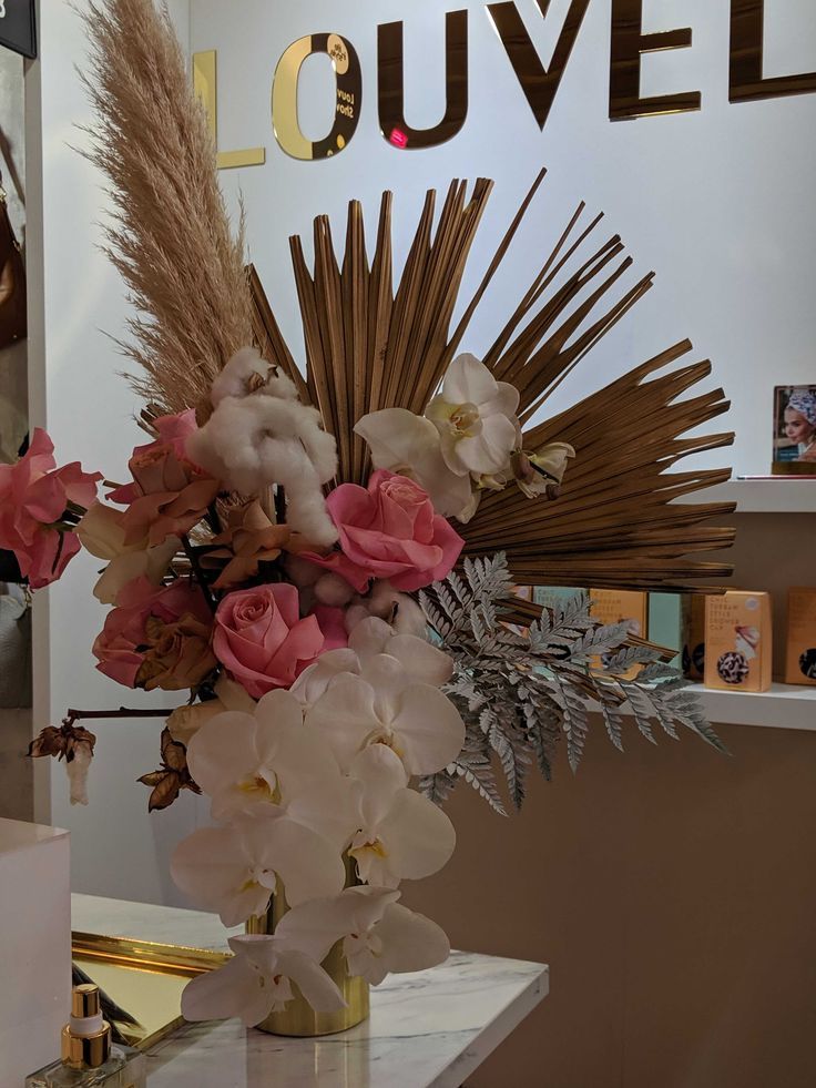 Louvelle Trade Show Flowers