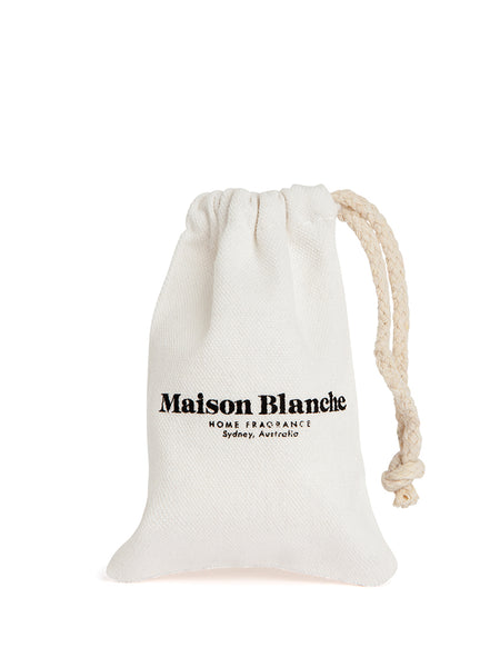 010 Cedarwood & Patchouli Candle (15 Hour)