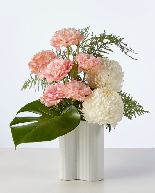 Monaco Vase Arrangement Pink