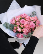 Palermo Spray Roses