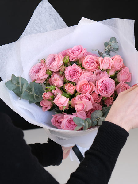 Palermo Spray Roses