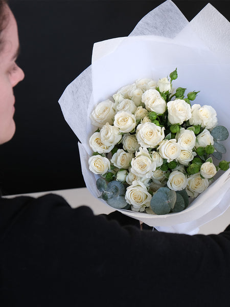 Palermo Spray Roses