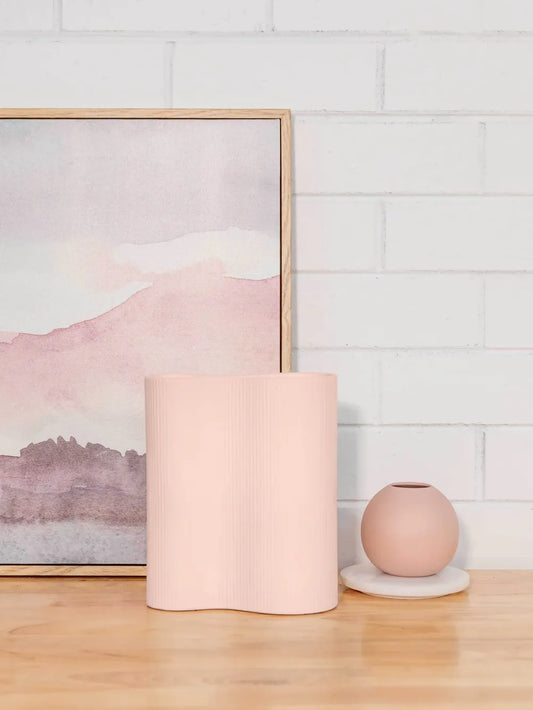 Wave Vase (Pink)