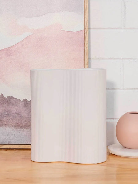 Wave Vase - White