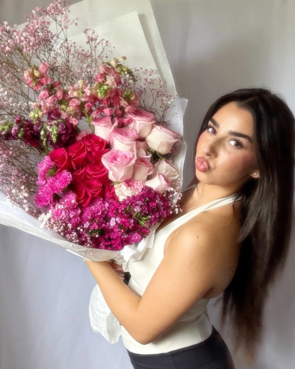 Fig & Bloom customer bouquet